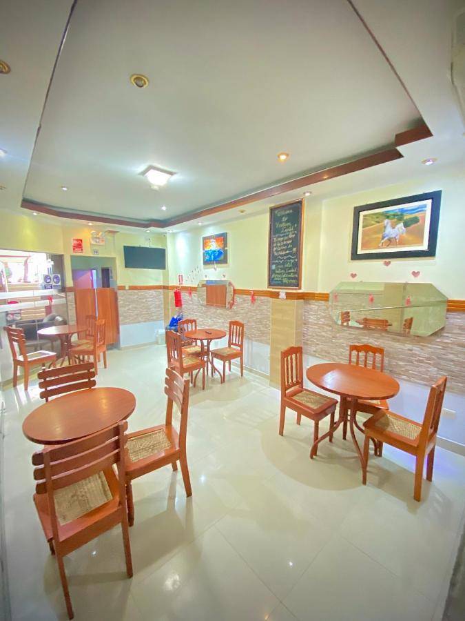 Hotel Ventura Isabel Икитос Екстериор снимка